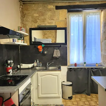 De La Marquise, Maison Perigourdine En Pierre A 2 Min A Pieds De La Cite Medievale De 度假居